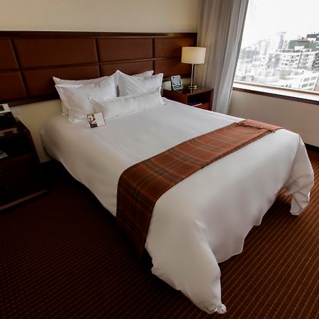 Casa Andina Premium Miraflores Lima Exterior foto A bed