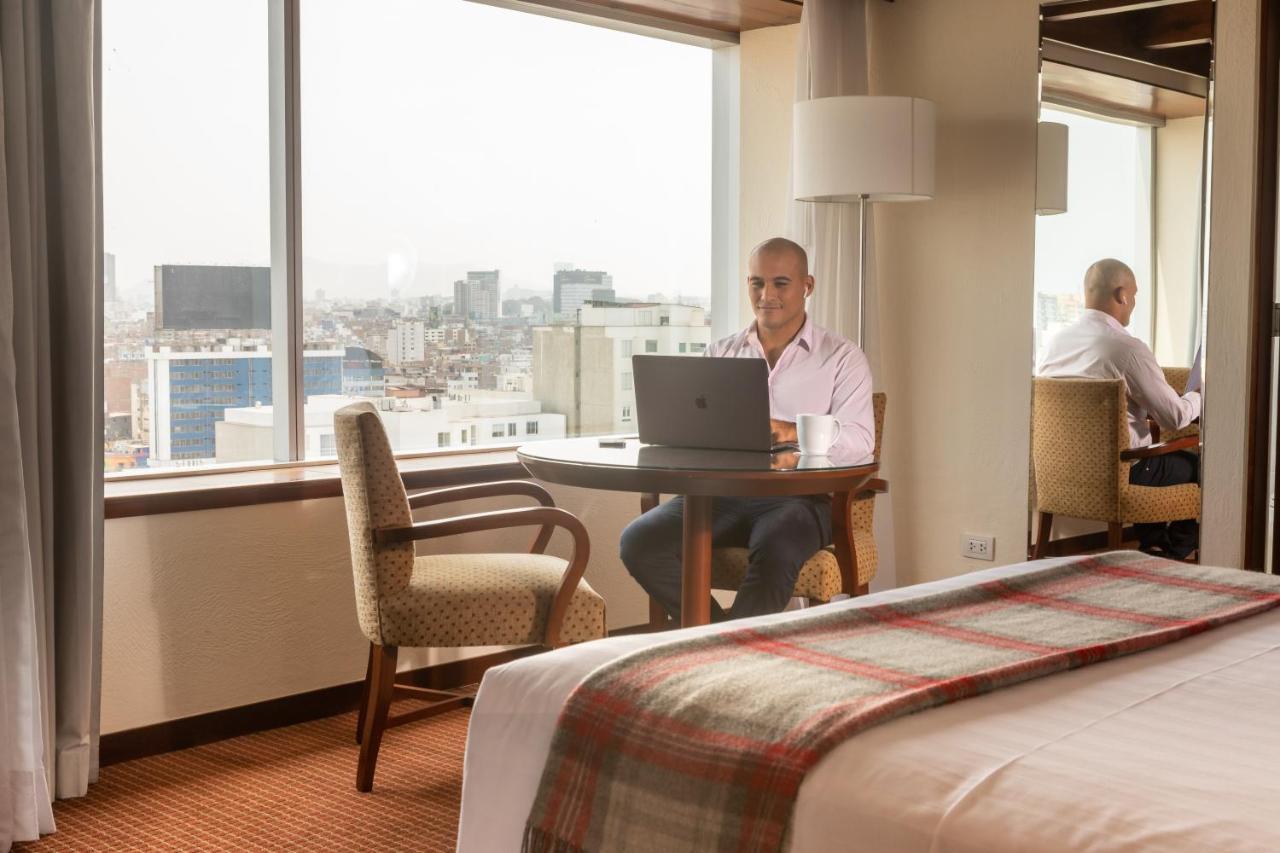 Casa Andina Premium Miraflores Lima Exterior foto A guest room at the hotel