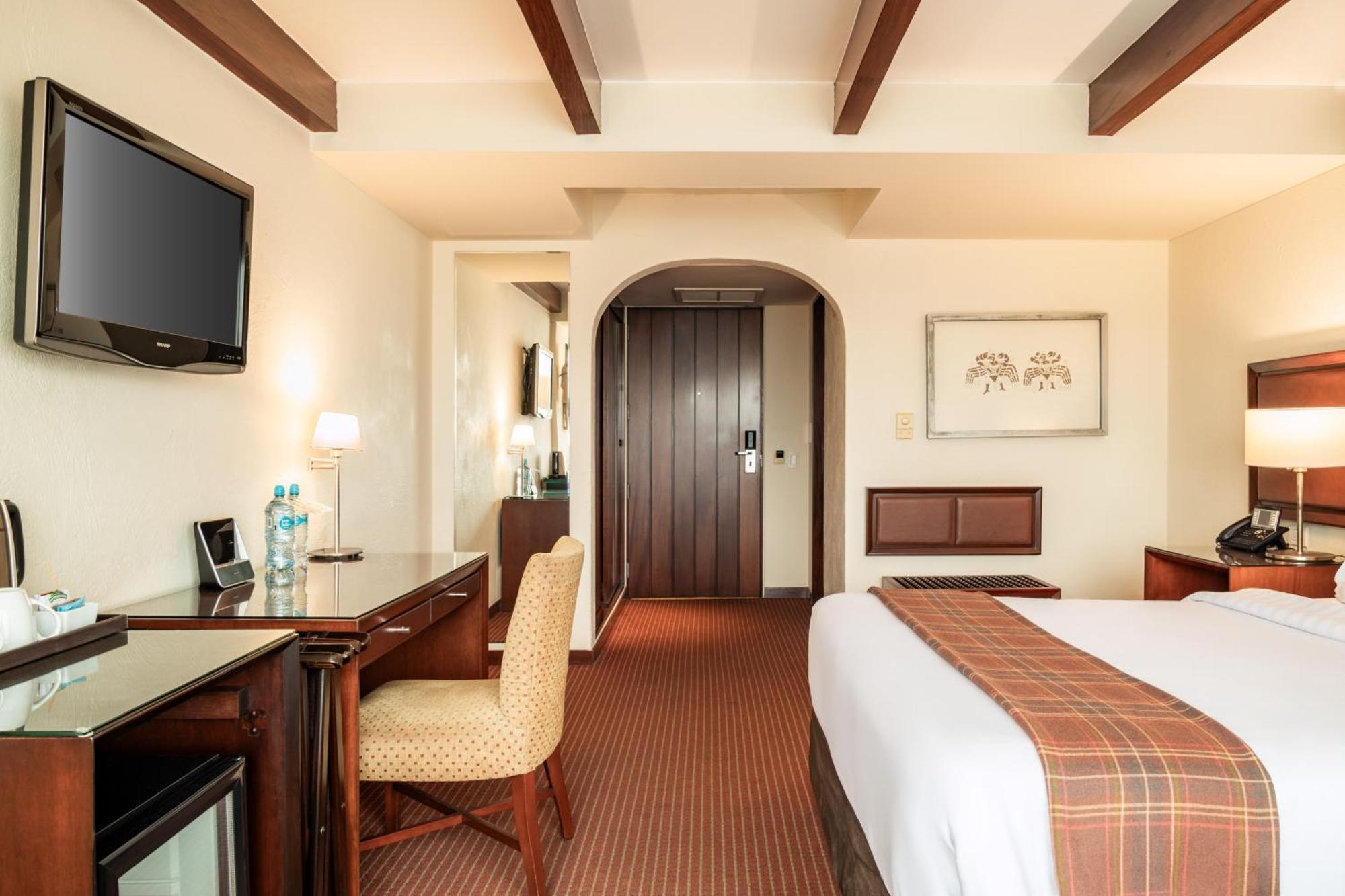 Casa Andina Premium Miraflores Lima Exterior foto A guest room at the Hilton San Diego Bayfront