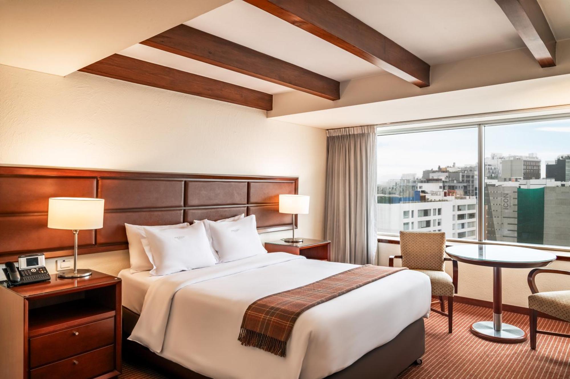 Casa Andina Premium Miraflores Lima Exterior foto A room at the hotel